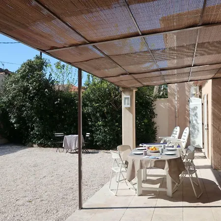 Сasa de vacaciones Le Pilon By Interhome Saint-Tropez